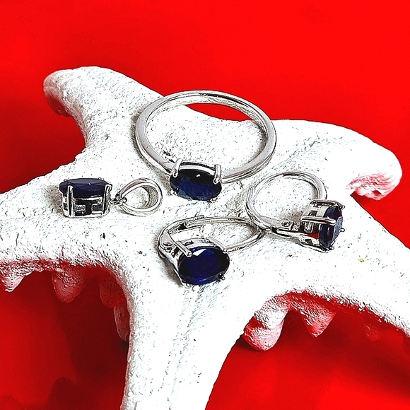 Natural Blue Sapphire set "Celeste". 925 Sterling  Earrings, Pendant, Ring 5.75 - Picture 11 of 15